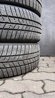 ❄️zimné pneu 215/60 r17 - 2