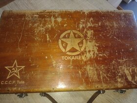 Predám starú drevenú krabičku na Tokarev TT33 - 2