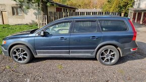 Volvo XC70 3.2l LPG full výbava - 2