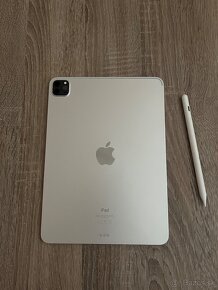 iPad Pro 11" M1 3rd gen. (2021) - 2