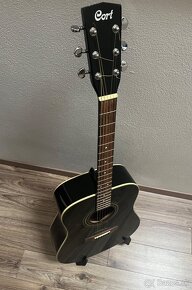 Čierna akustická gitara Cort AD-870 - 2