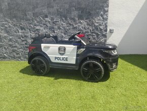 Policajne elektricke auticko - 2