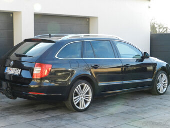 Škoda Superb Combi 2.0 TDI CR 170k Elegance 4x4 DSG Panorama - 2