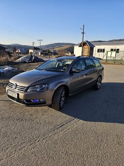 Volkswagen Passat Variant 1.6 TDI BMT Comfortline

 - 2