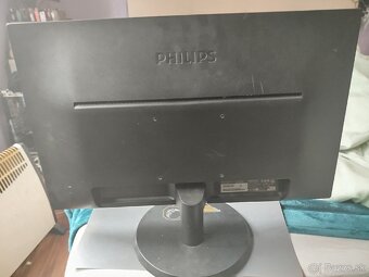 Monitor Philips - 2