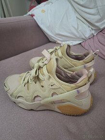 Nike Huarache 38.5 dámske - 2