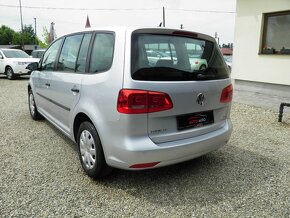 Volkswagen Touran 1.6 TDI Comfortline DSG - 2