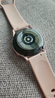 Samsung Galaxy Watch Active 2 - ružové - 2