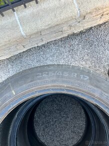 Letné pneumatiky 225/45 R17 - 2