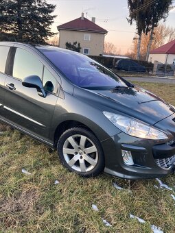 Peugeot 308 1.6HDI - 2