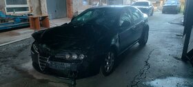 Alfa Romeo 159 1.9 jtdm Náhradné diely . - 2