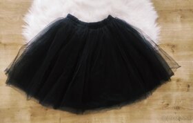Krásna čierna tylová sukňa - 2