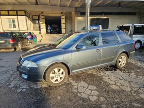 Škoda octavia 2 1.9 tdi dsg - 2