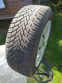 Plechové disky 5x108 s puklicami a zimné pneu 205/55 r16 - 2