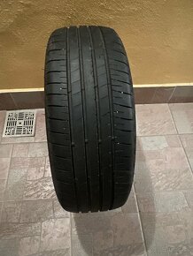 Predám letné pneumatiky 215/55 R18 - 2