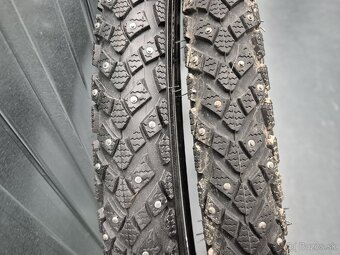 Schwalbe MARATHON WINTER PLUS 26x1.75" plášte - 2