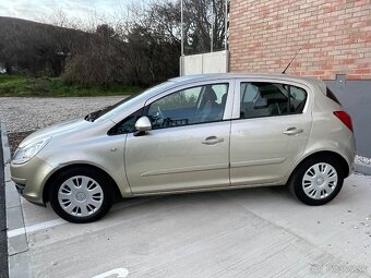 Opel Corsa 1.2 16V, NOVÁ STK a EK, prvý majiteľ - 2