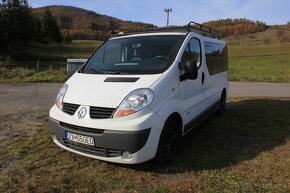 Renault Trafic passanger 10 000km Nový Motor - 2