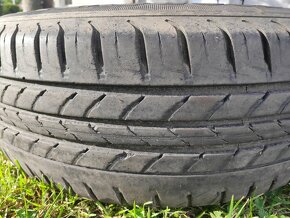 Predám pneumatiky 185/65 R15 - 2