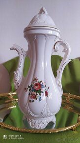 Váza porcelánová - 2