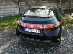 Honda Civic 1,4i sport UFO - 2