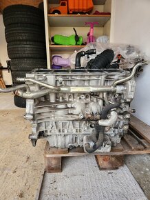 Predam blok motora volvo D5204T2 - 2