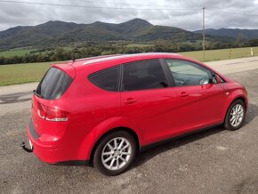 SEAT ALTEA XL 2.0 TDI CR DSG NAJ.175000 KM MÓD.ROK 2012 - 2