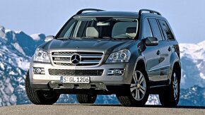 Mercedes GL w166 zadné plato, roleta do kufra - 2