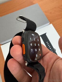 Apple Watch ultra 2 čierny titán - 2