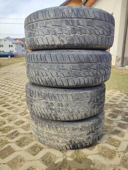 215/65R16 - 2