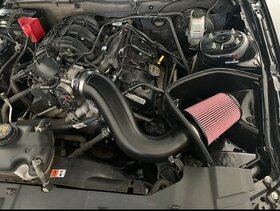 Cold air intake sanie na mustang - 2