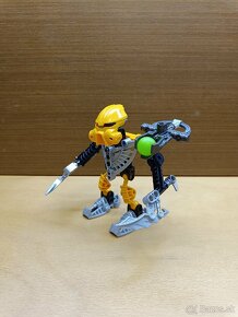 LEGO Bionicle Mahri matoran Dekar (8930) - 2