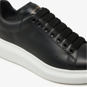 Alexander McQueen 150e č 36-47 - 2