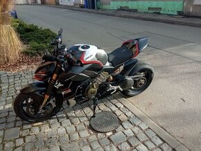 Ducati streetfigher V4SP 822 - 2