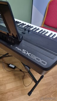 Yamaha PSR SX900 - 2