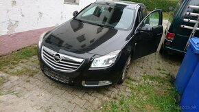 Opel Insignia sports tourer - 2