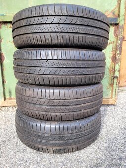 205/60R16 Bridgestone,Michelin - 2