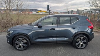 Volvo XC40 D4 A/T 4x4, LED (odpočet DPH) - 2