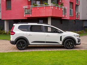 Dacia Jogger Extreme TCe 110k 7 miest - 2