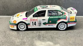 Škoda Octavia WRC 2003 1:18 Otto models - 2