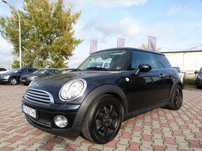 Mini One 1,4i 70kW + panoráma  klíma  - 2