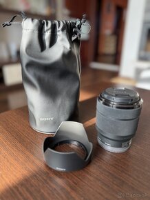 Sony FE 28-70mm f/3.5-5.6 OSS (Full Frame, E-Mount) - 2