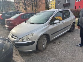 Peugeot 307 1.6 hdi Rozpredam na náhradné diely - 2