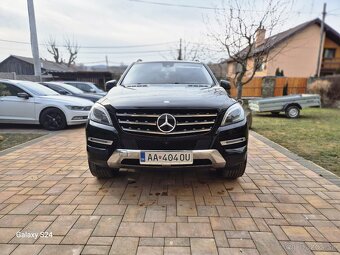 Mercedes M trieda 350 4matic BlueEFFICIENCY - 2