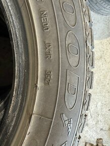 Predám pneumatiky 225/55 R17 - 2