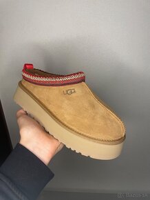 Topanky UGG tazz chestnut - 40 veľkosť - 2