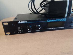 Alesis Quadraverb GT - 2