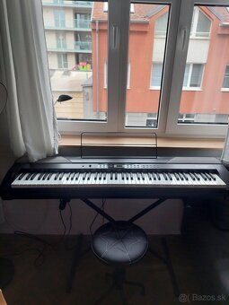 Predam skvele zaciatocnicke digitalne piano Thomann DP-26 - 2