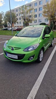 Mazda 2 1.3i,rok 2013 - 2