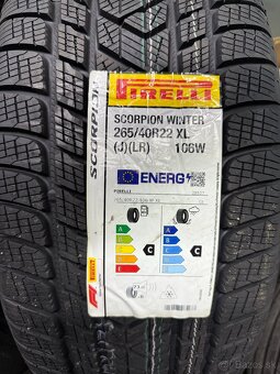 265/40R22 Pirelli - 2